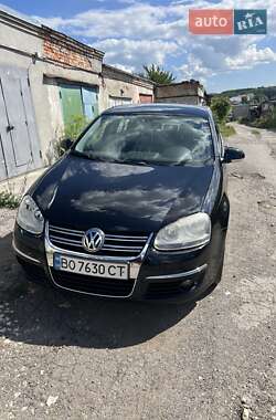 Седан Volkswagen Jetta 2008 в Тернополі