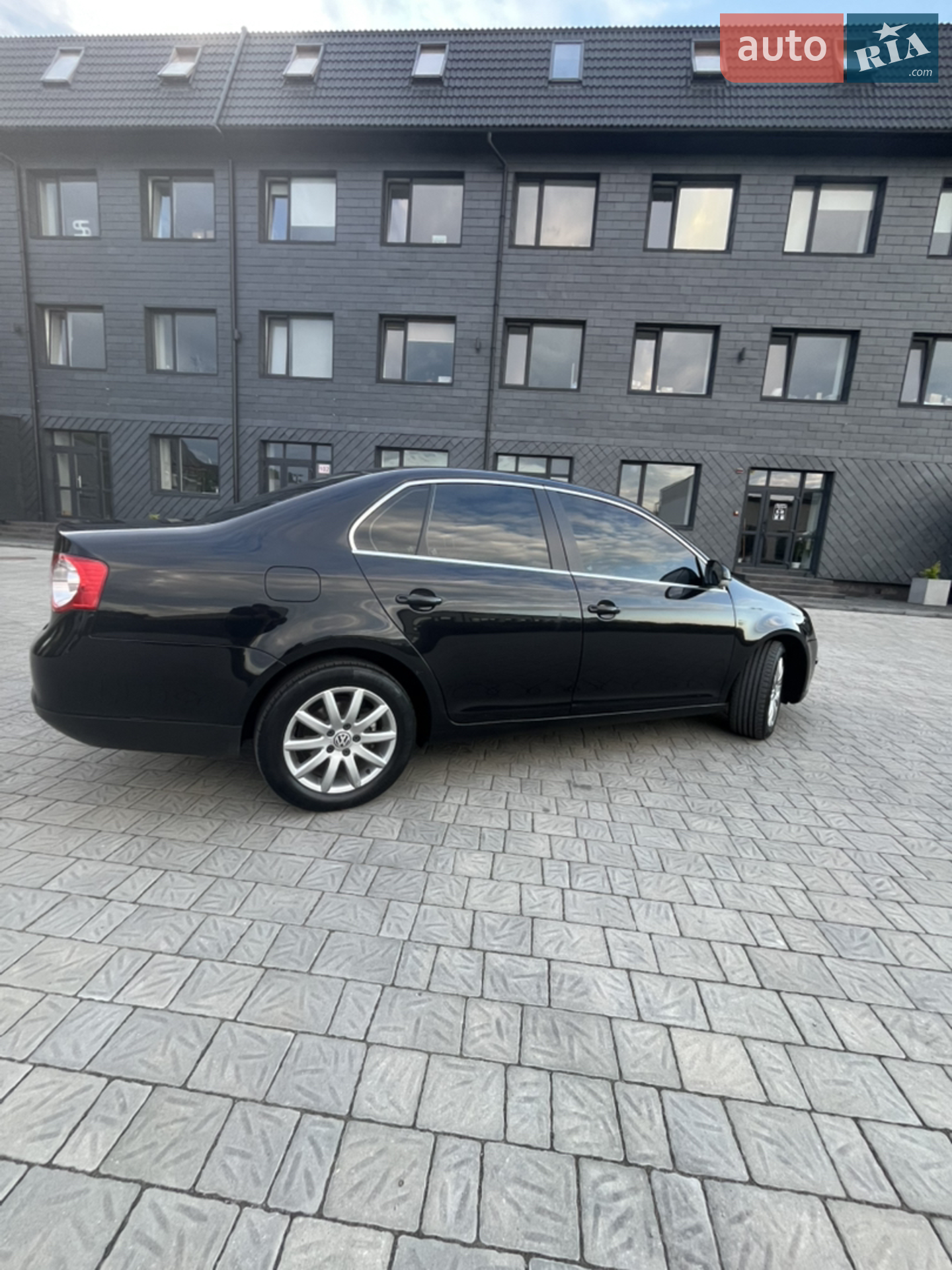 2010 Volkswagen Jetta - мініатюра 5