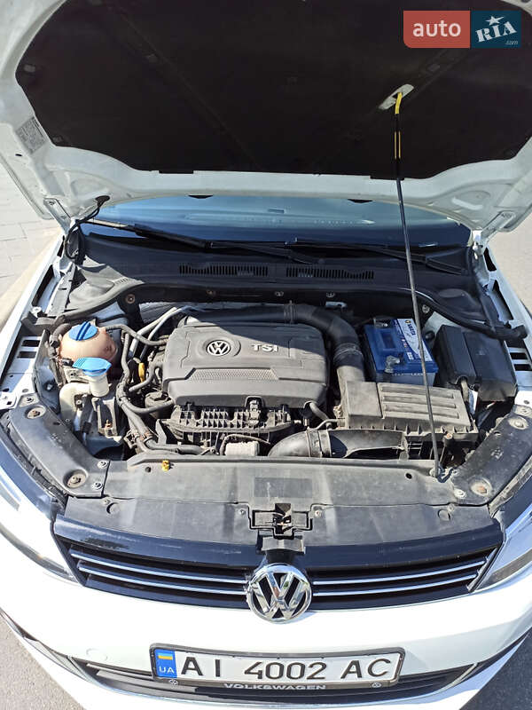 Седан Volkswagen Jetta 2014 в Василькові