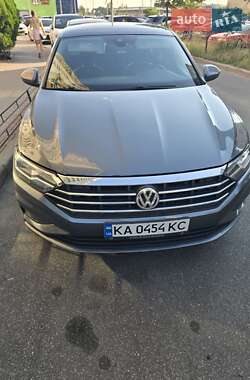 Седан Volkswagen Jetta 2018 в Києві
