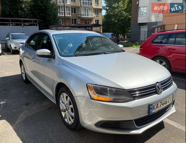 Volkswagen Jetta 2013