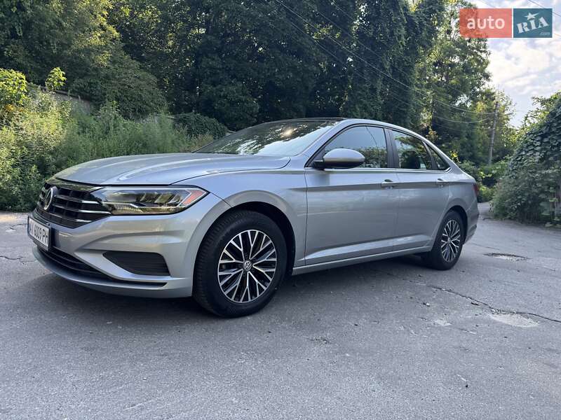 Volkswagen Jetta 2019