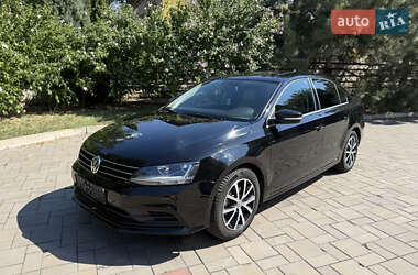 Седан Volkswagen Jetta 2017 в Запоріжжі