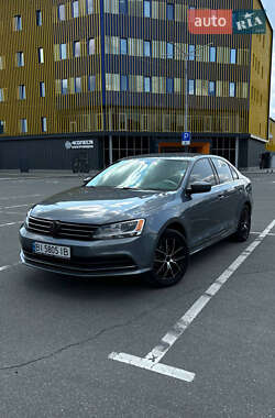 Седан Volkswagen Jetta 2016 в Києві