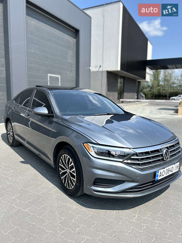 Седан Volkswagen Jetta 2019 в Ужгороді фото 7 Седан Volkswagen Jetta 2019 в Ужгороді