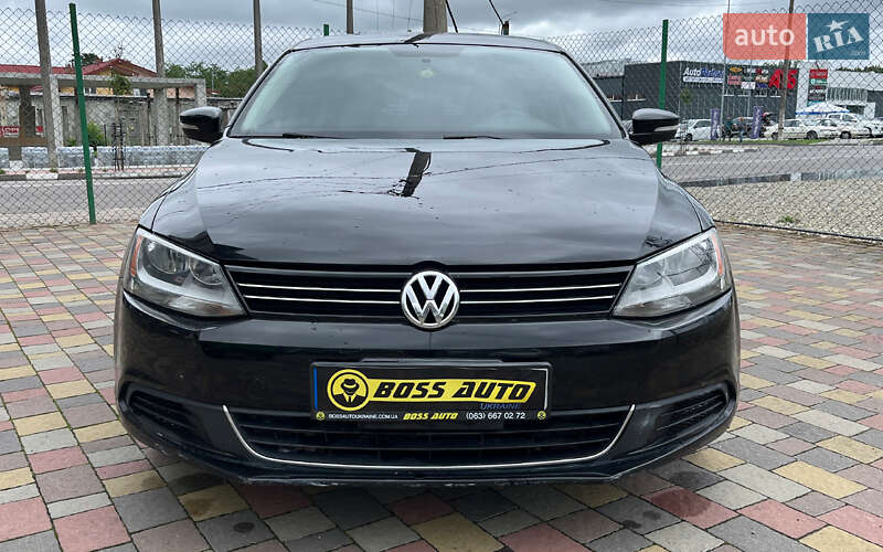 Седан Volkswagen Jetta 2012 в Стрые