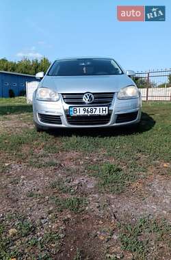 Седан Volkswagen Jetta 2005 в Семеновке