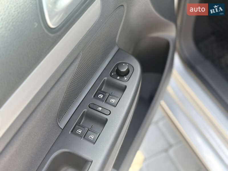 Седан Volkswagen Jetta 2007 в Староконстантинове