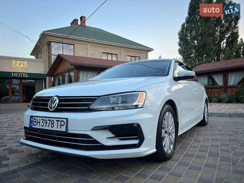 Volkswagen Jetta 2014