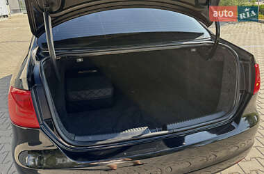 Седан Volkswagen Jetta 2011 в 