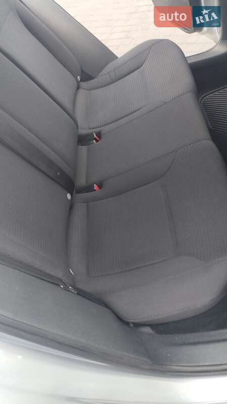 Седан Volkswagen Jetta 2014 в Кривому Розі