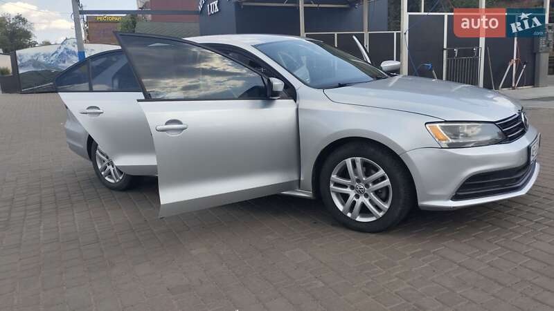Седан Volkswagen Jetta 2014 в Кривому Розі