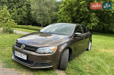 Седан Volkswagen Jetta 2012 в Чернігові