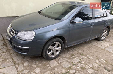 Седан Volkswagen Jetta 2009 в Нижніх Воротах