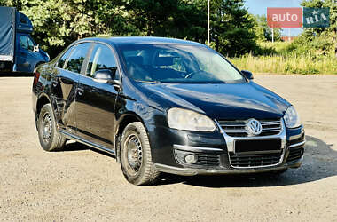 Седан Volkswagen Jetta 2007 в Львове