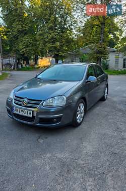 Седан Volkswagen Jetta 2009 в Вінниці