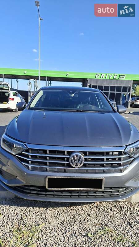 Седан Volkswagen Jetta 2018 в Каменском фото 41 Седан Volkswagen Jetta 2018 в Каменском