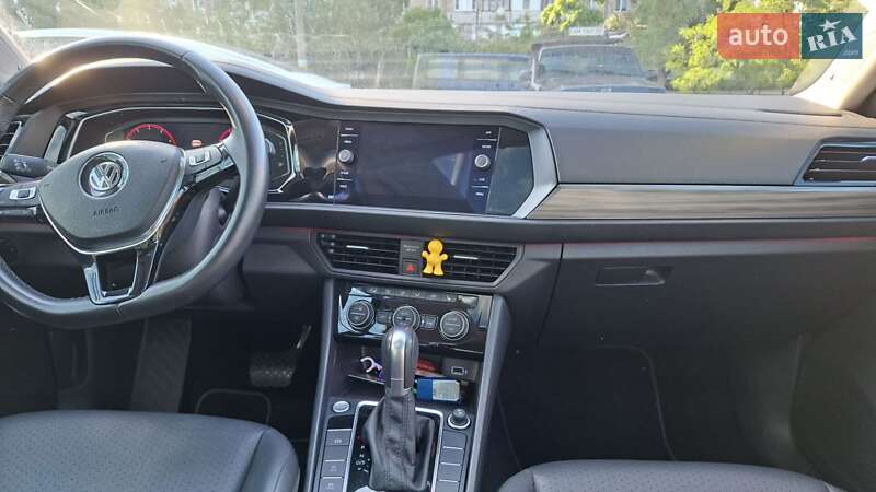 Седан Volkswagen Jetta 2018 в Каменском фото 69 Седан Volkswagen Jetta 2018 в Каменском