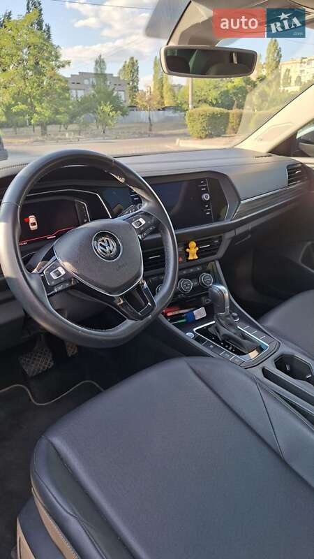 Седан Volkswagen Jetta 2018 в Каменском фото 79 Седан Volkswagen Jetta 2018 в Каменском