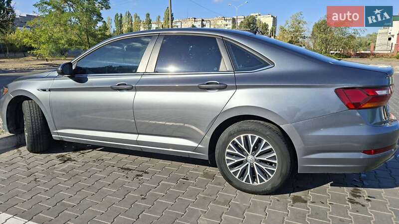 Седан Volkswagen Jetta 2018 в Каменском фото 24 Седан Volkswagen Jetta 2018 в Каменском