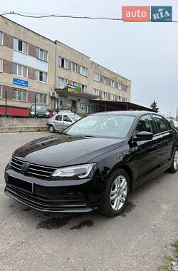 Седан Volkswagen Jetta 2017 в Сумах