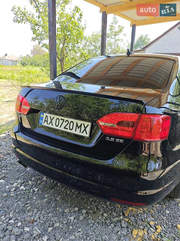 Седан Volkswagen Jetta 2012 в Змиеве фото 2 Седан Volkswagen Jetta 2012 в Змиеве