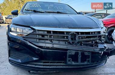 Седан Volkswagen Jetta 2020 в Киеве