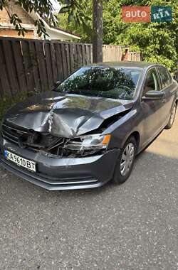 Седан Volkswagen Jetta 2015 в Киеве