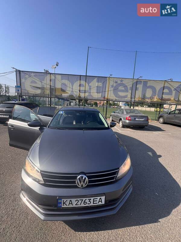Седан Volkswagen Jetta 2016 в Киеве фото 7 Седан Volkswagen Jetta 2016 в Киеве