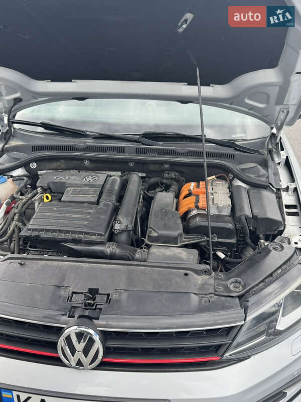 Седан Volkswagen Jetta 2013 в Киеве фото 8 Седан Volkswagen Jetta 2013 в Киеве