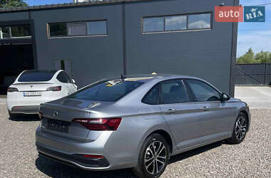 Седан Volkswagen Jetta 2024 в Коростене