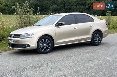 Седан Volkswagen Jetta 2013 в Борщеві