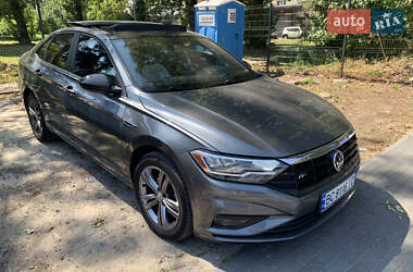 Седан Volkswagen Jetta 2019 в Львові