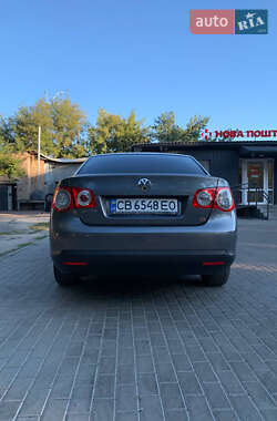 Седан Volkswagen Jetta 2006 в Киеве