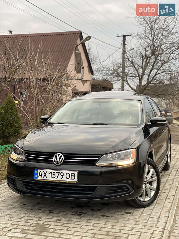 Седан Volkswagen Jetta 2011 в Харькове