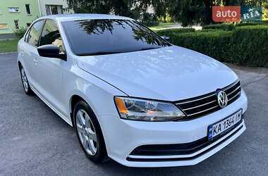 Седан Volkswagen Jetta 2015 в Тульчині