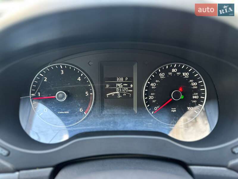 Седан Volkswagen Jetta 2014 в Днепре