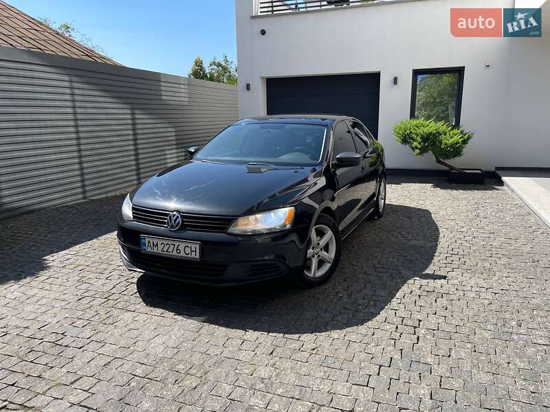 Седан Volkswagen Jetta 2014 в Житомирі фото 9 Седан Volkswagen Jetta 2014 в Житомирі