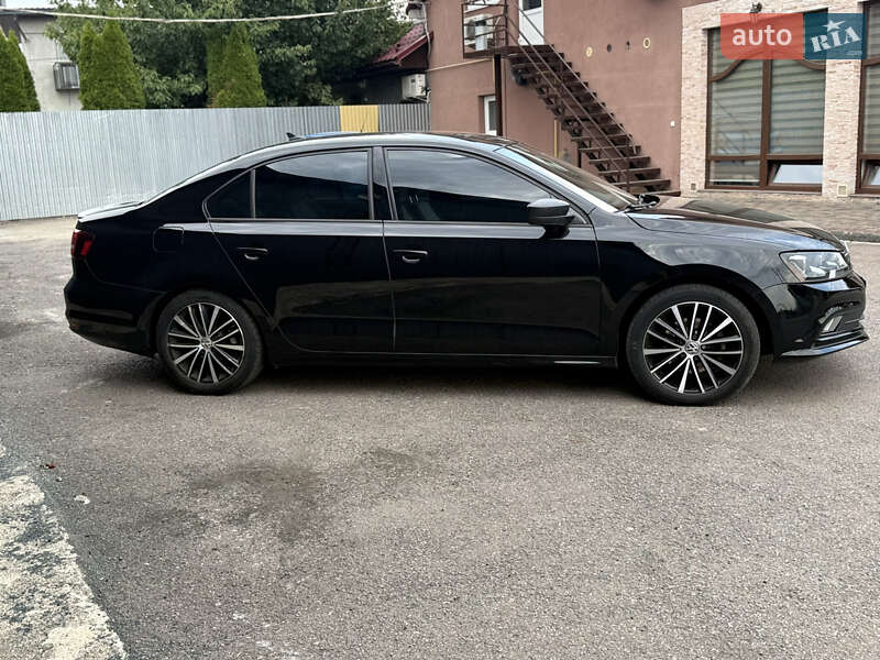 Седан Volkswagen Jetta 2015 в Тячеві фото 7 Седан Volkswagen Jetta 2015 в Тячеві