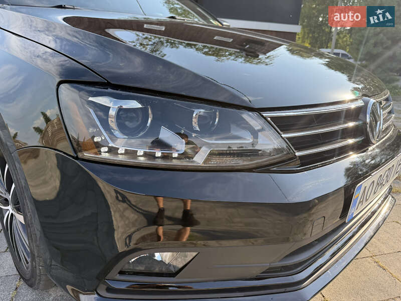 Седан Volkswagen Jetta 2015 в Тячеві фото 15 Седан Volkswagen Jetta 2015 в Тячеві