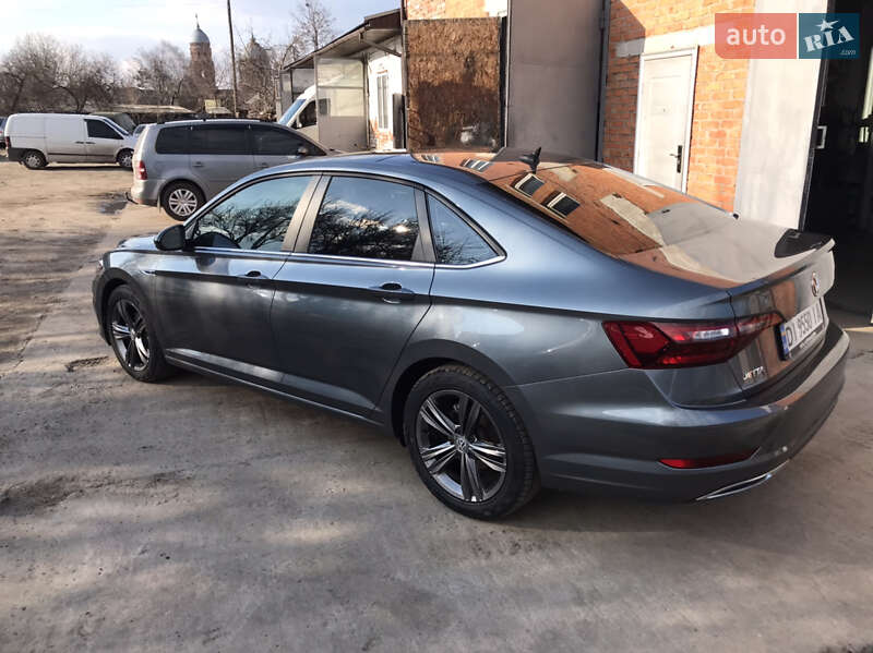 Седан Volkswagen Jetta 2020 в Лебедині