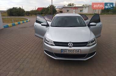 Седан Volkswagen Jetta 2014 в Роздільній