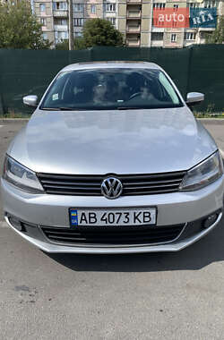 Седан Volkswagen Jetta 2011 в Киеве