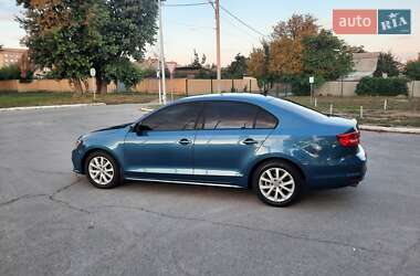 Седан Volkswagen Jetta 2015 в Харькове