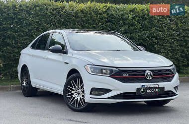 Седан Volkswagen Jetta 2018 в Киеве