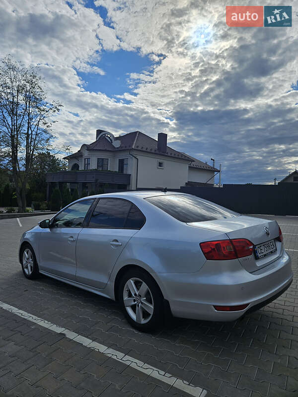 Седан Volkswagen Jetta 2011 в Черновцах фото 4 Седан Volkswagen Jetta 2011 в Черновцах