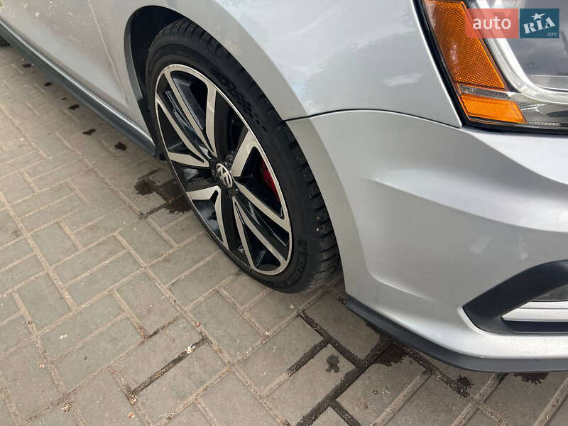 Седан Volkswagen Jetta 2016 в Кропивницькому фото 9 Седан Volkswagen Jetta 2016 в Кропивницькому