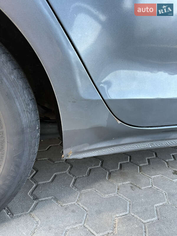 Седан Volkswagen Jetta 2014 в Києві