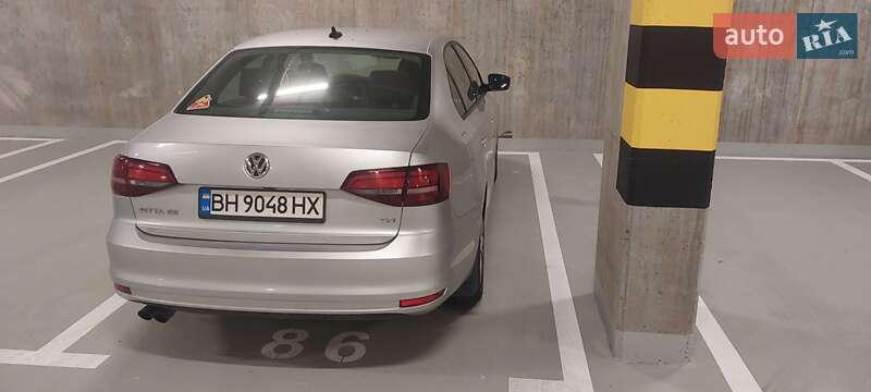Седан Volkswagen Jetta 2015 в Каменском