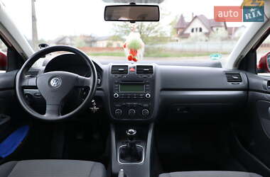 Седан Volkswagen Jetta 2006 в 